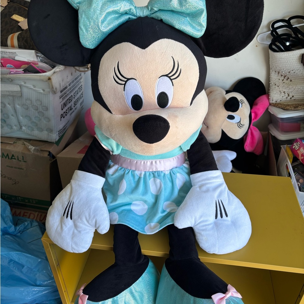 Disney Minnie Mouse Plush Toy - Black and Blue Giant Size !
